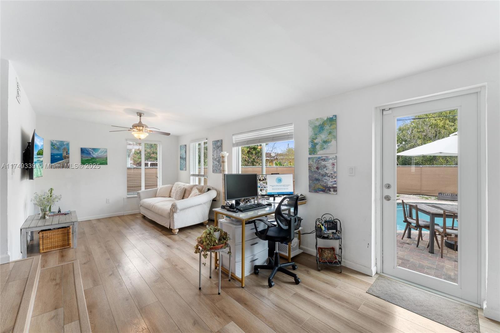 CORAL VILLAS REV - Residential
