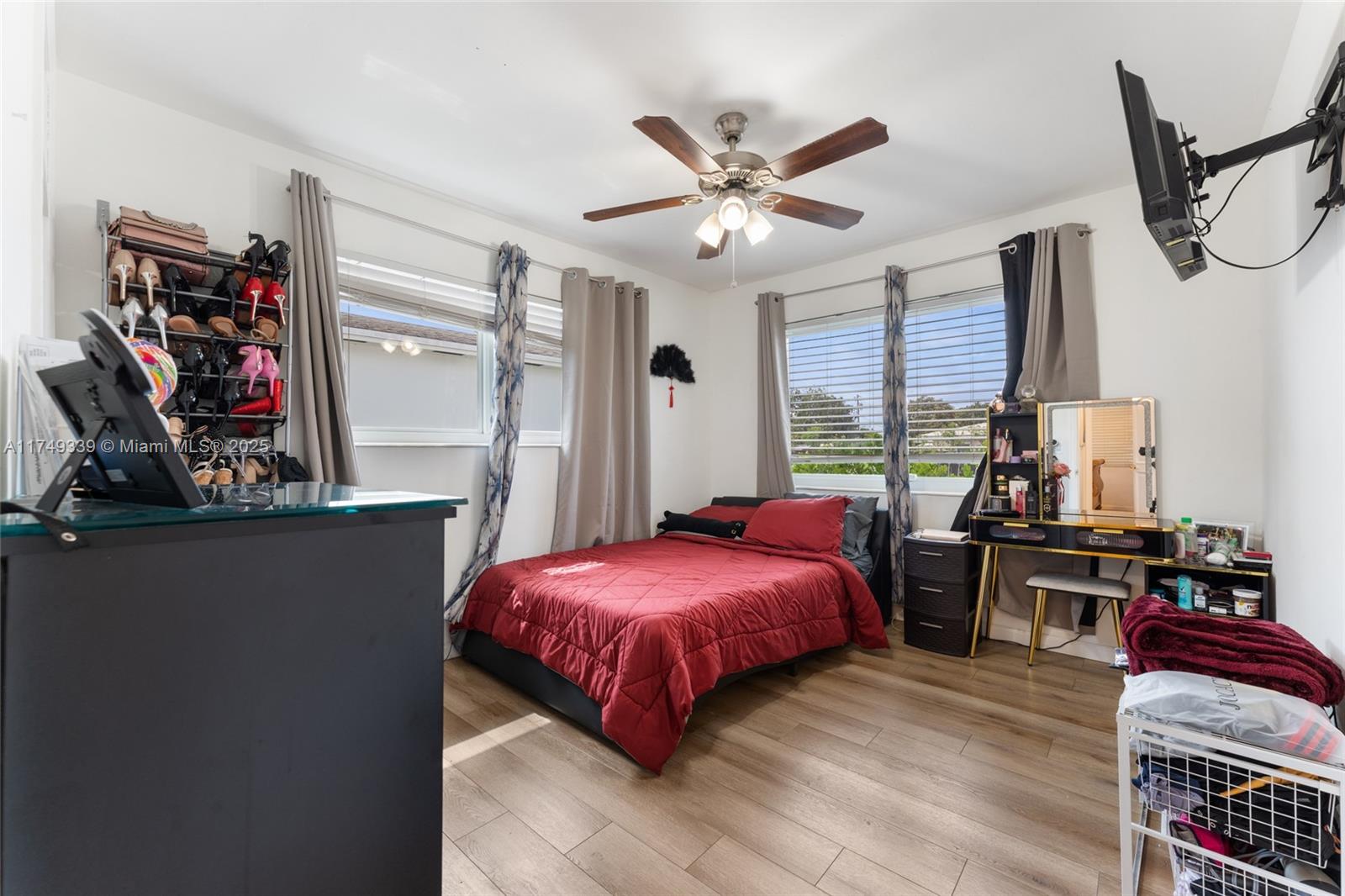CORAL VILLAS REV - Residential