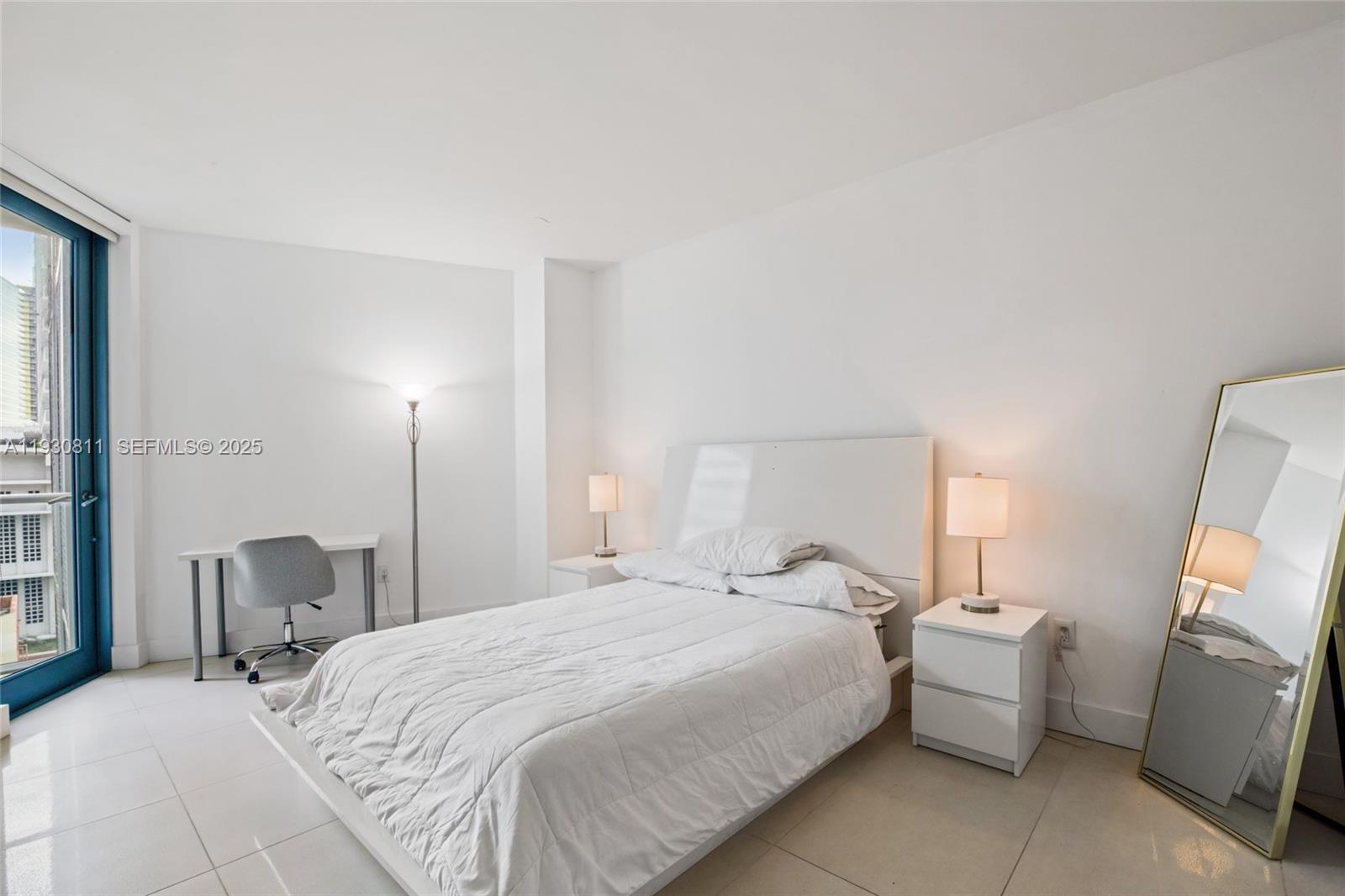 1100 MILLECENTO RESIDENCE - Residential