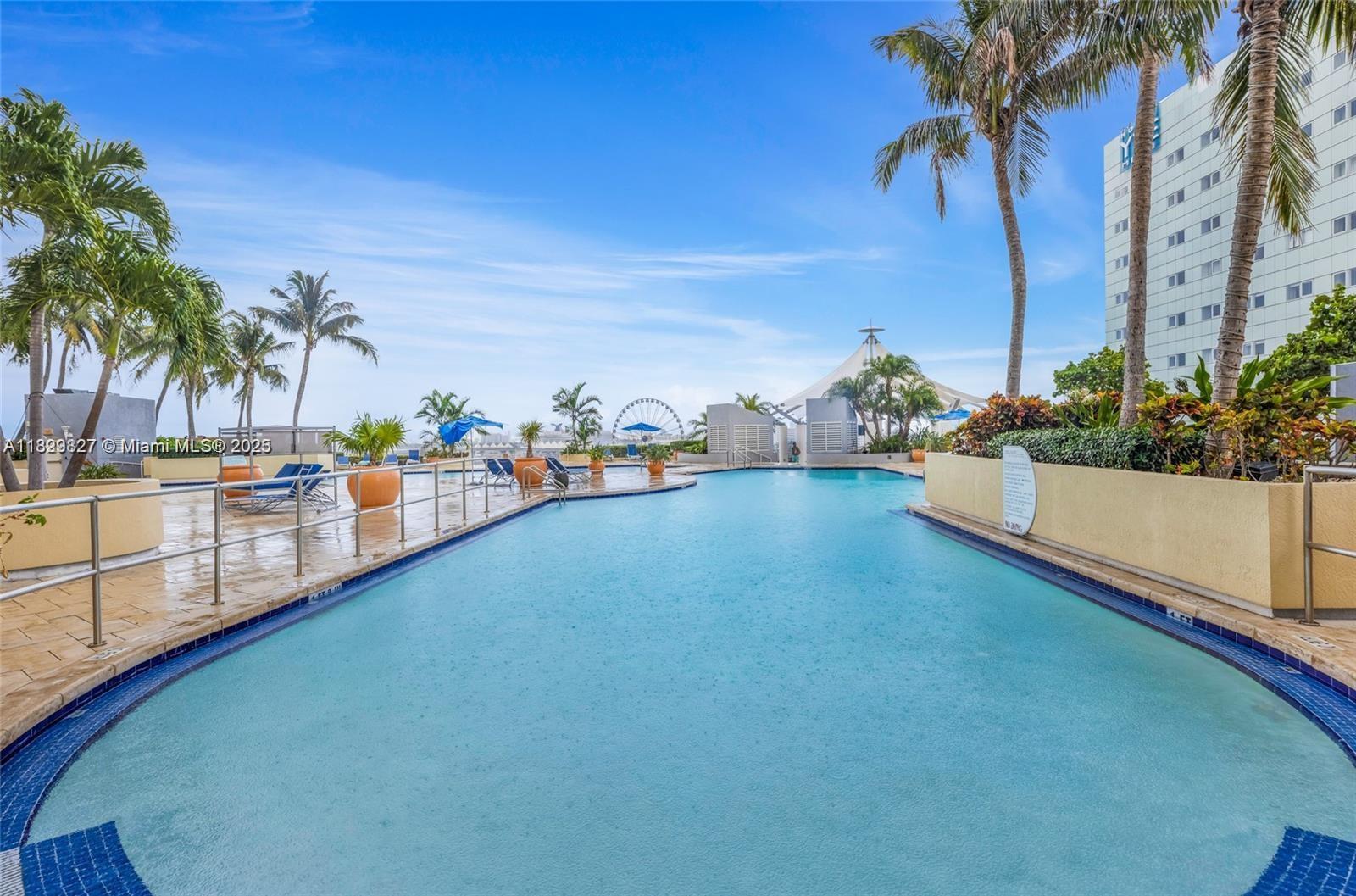 VIZCAYNE NORTH CONDO - Residential