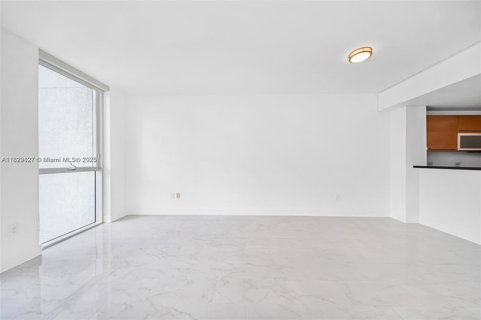 244 Biscayne Blvd 3704