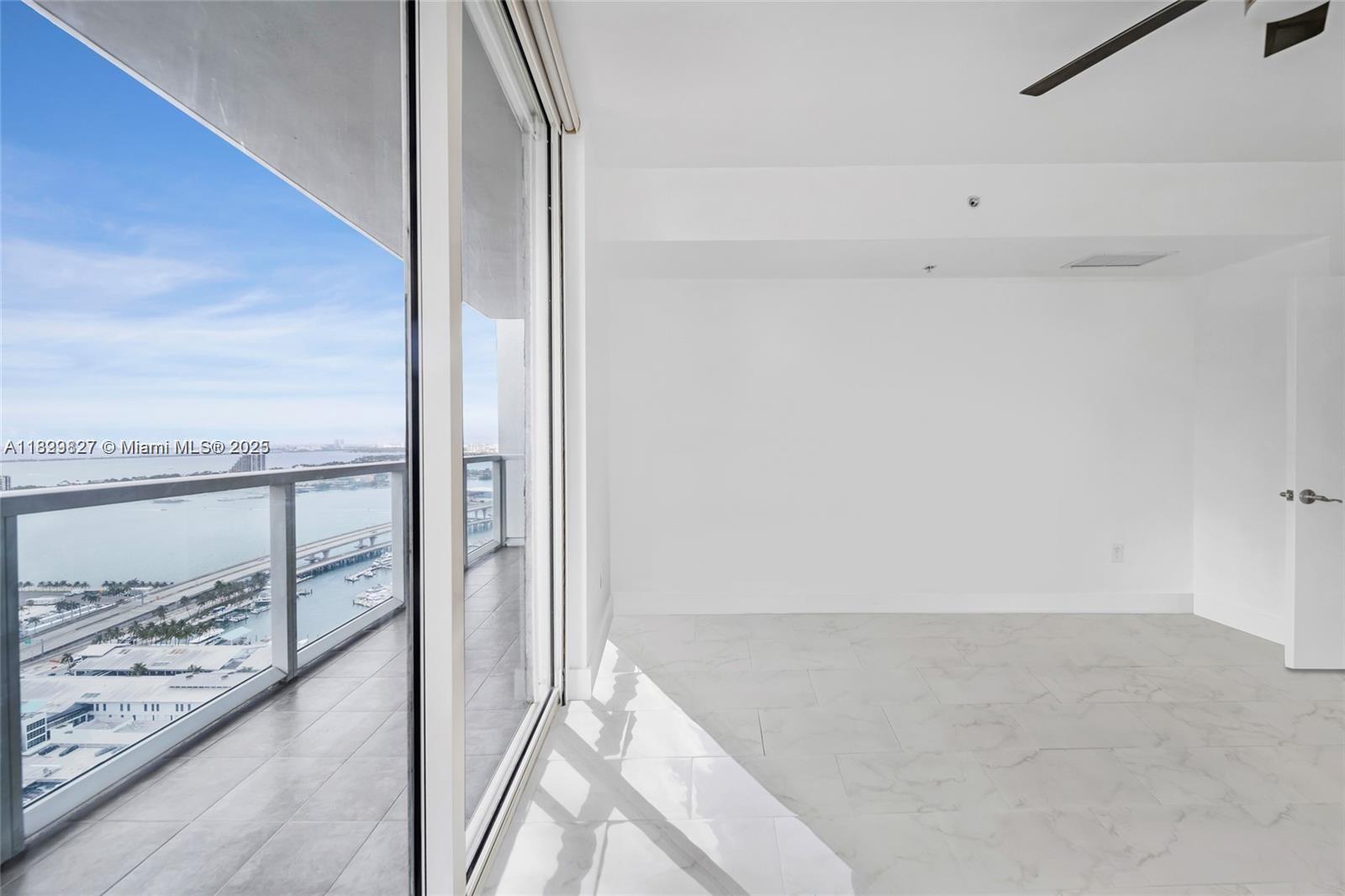 244 Biscayne Blvd 3704