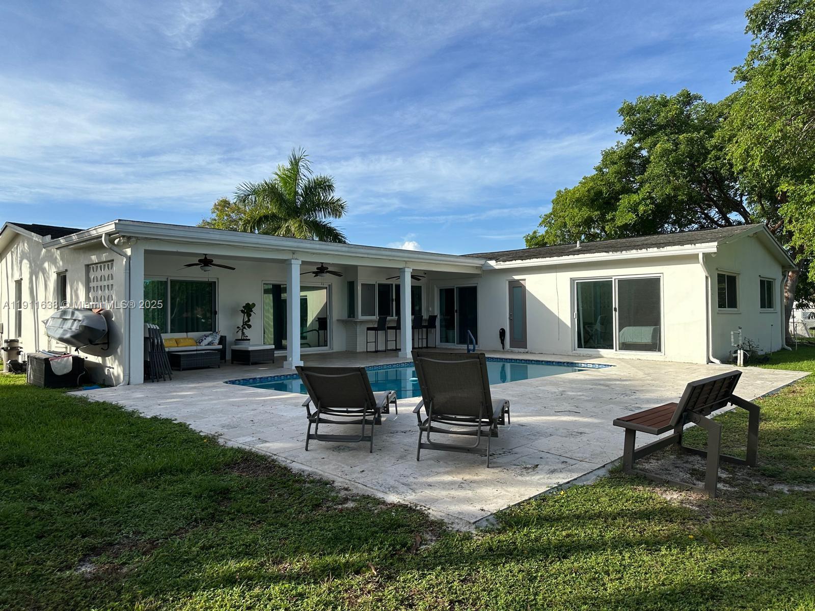 NOB HILL ESTATES 1 SEC - Residential Lease