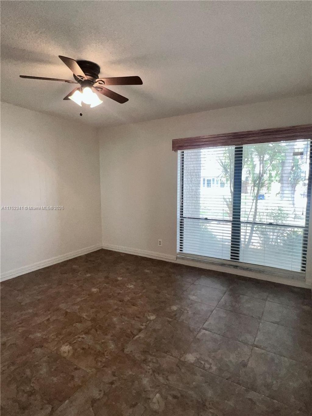 listing image 38