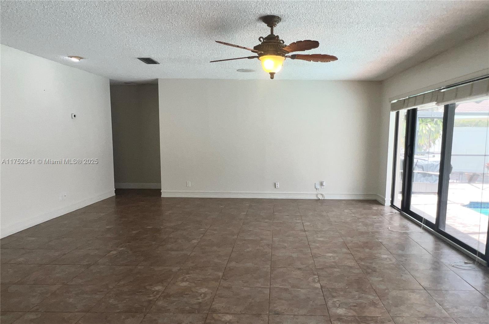 10410 SW 50th Pl