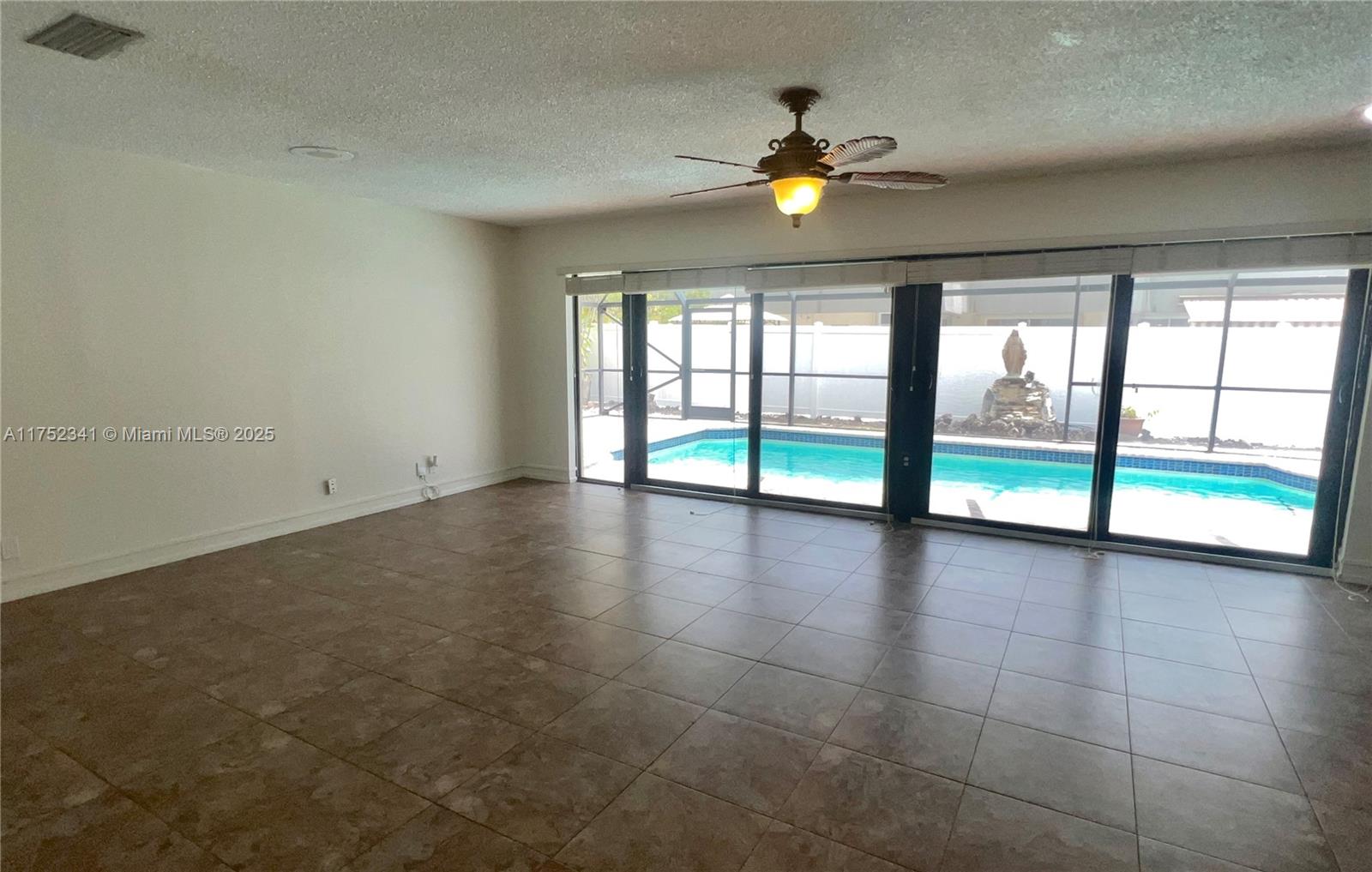 10410 SW 50th Pl