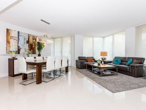 Photo of 3370 Hidden Bay Dr #102, Aventura, FL 33180 (MLS # A11820088)