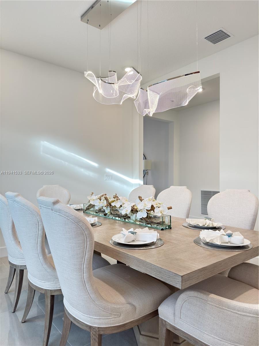 CRESSWIND PALM BEACH - Residential