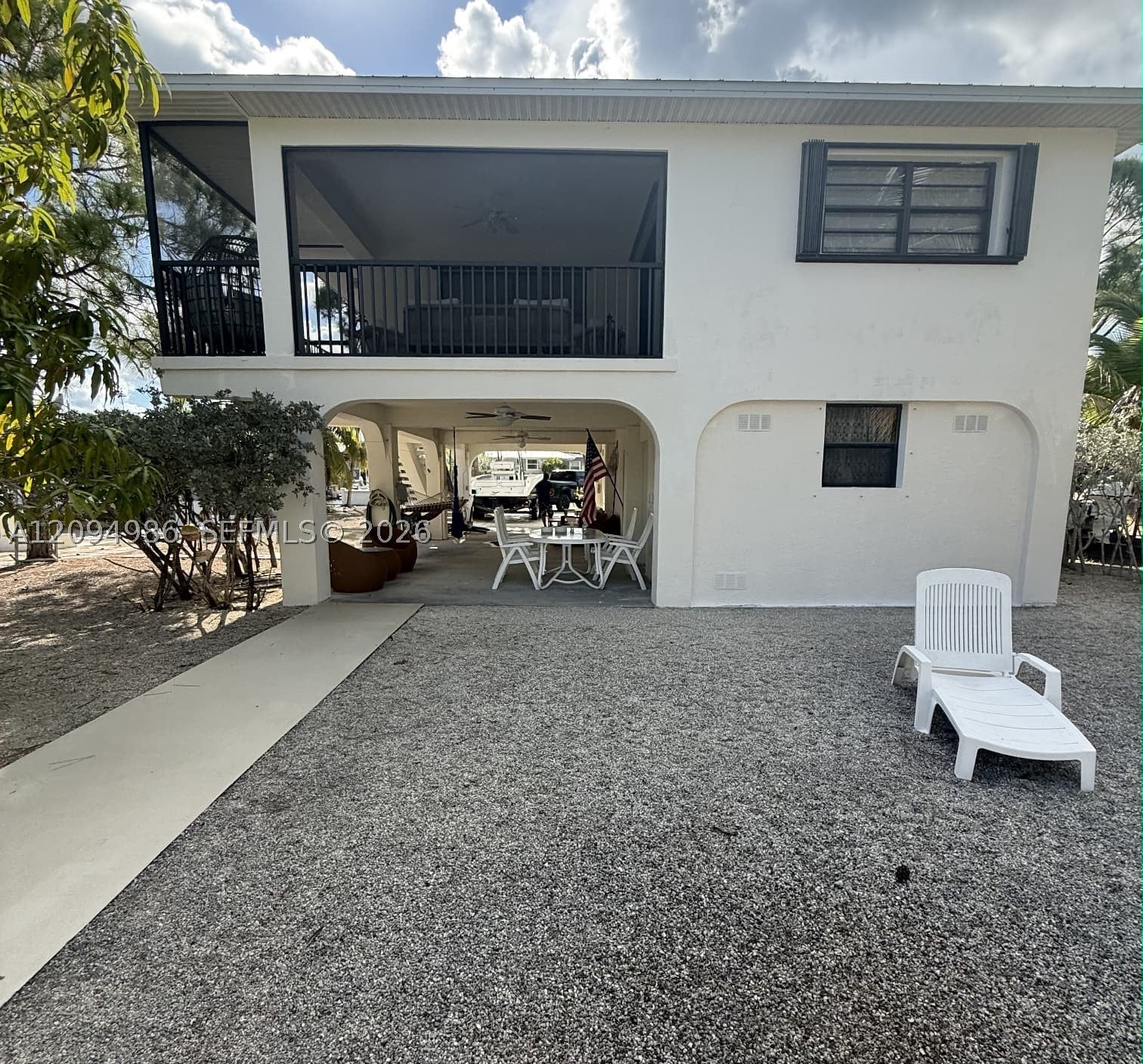 View photos, virtual tours, details... 1539 Lantana Ln