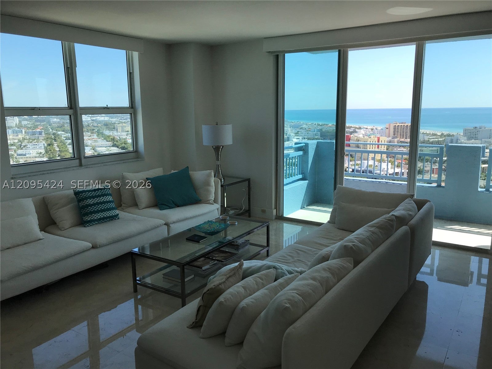 90 Alton Rd 2711, Miami Beach, FL, 33139/$1,450,000 1 90 Alton Rd 2711