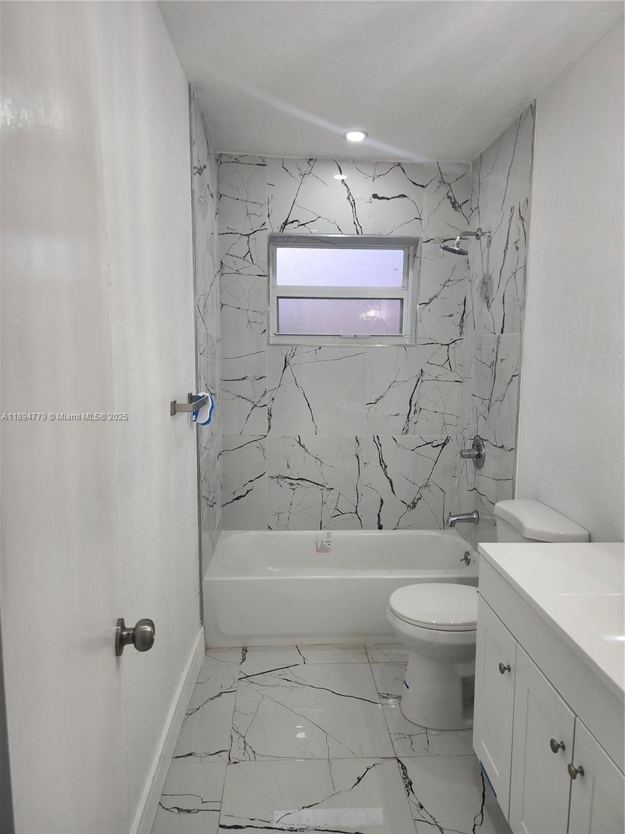 RIDGEWOOD HILLS - Residential