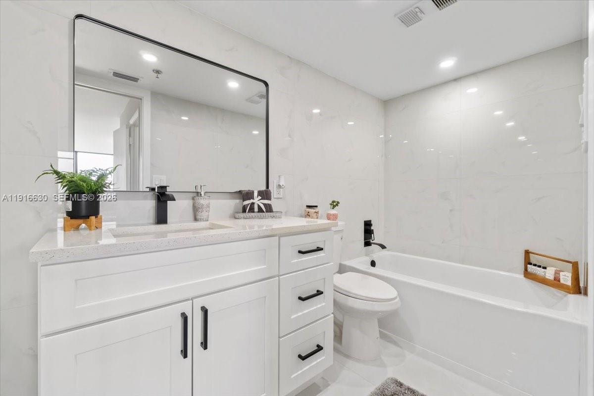 PROMENADE AT BOCA POINTE - Residential