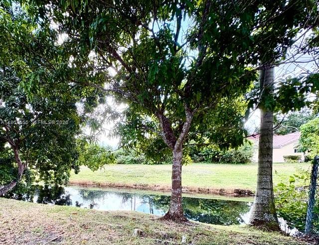 BONAVENTURE LAKES ADD 2 - Residential