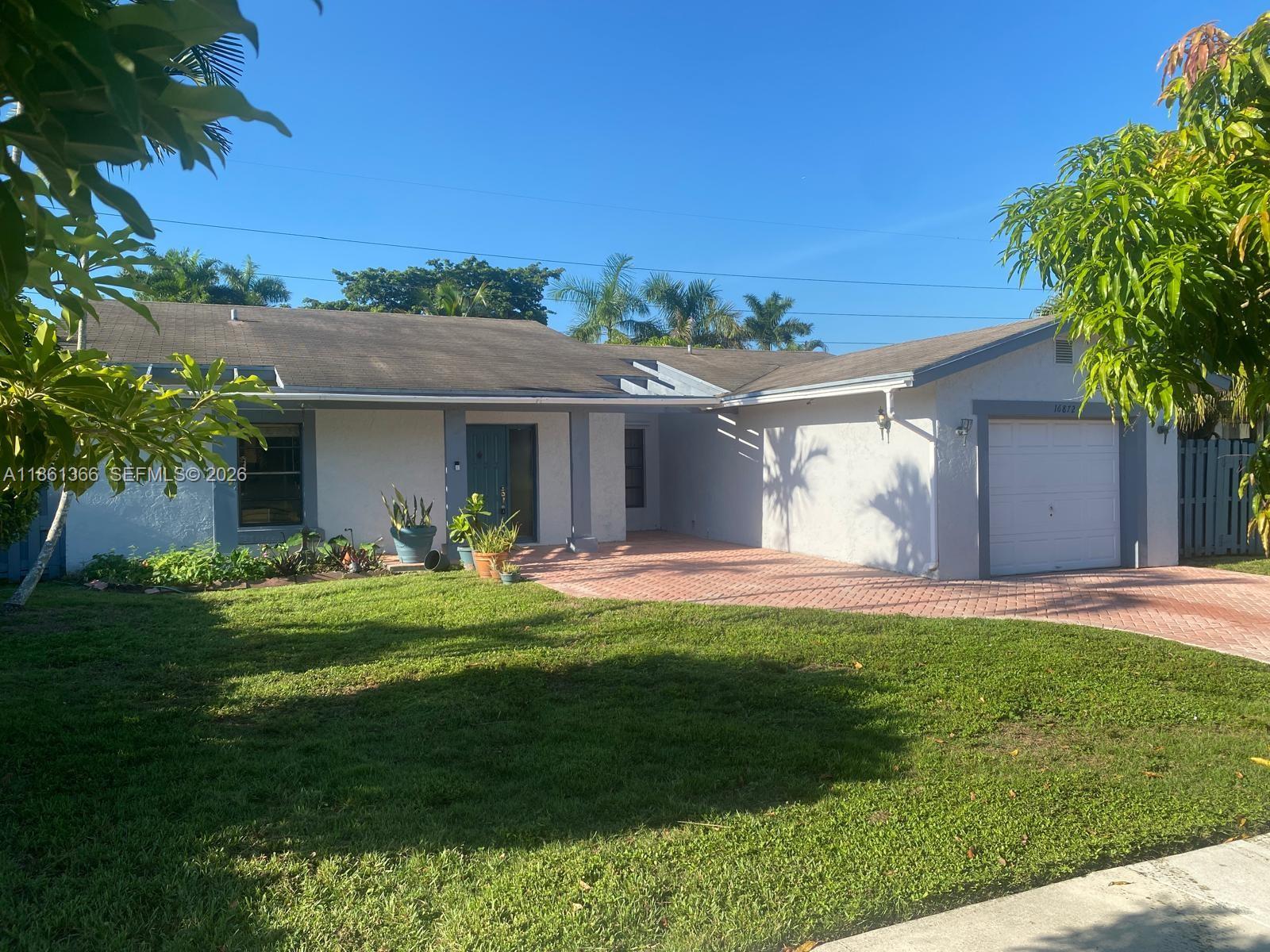 BONAVENTURE LAKES ADD 2 - Residential