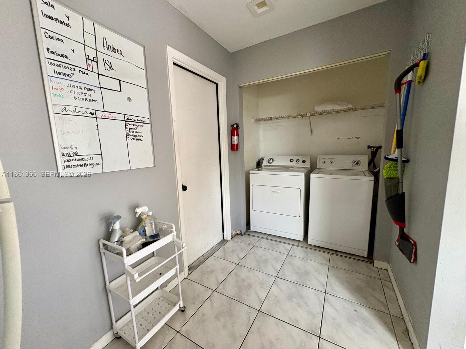 BONAVENTURE LAKES ADD 2 - Residential