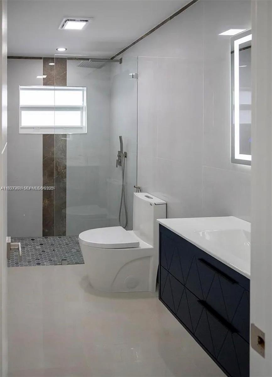 MEADOW WOODMANOR SEC 2 - Residential