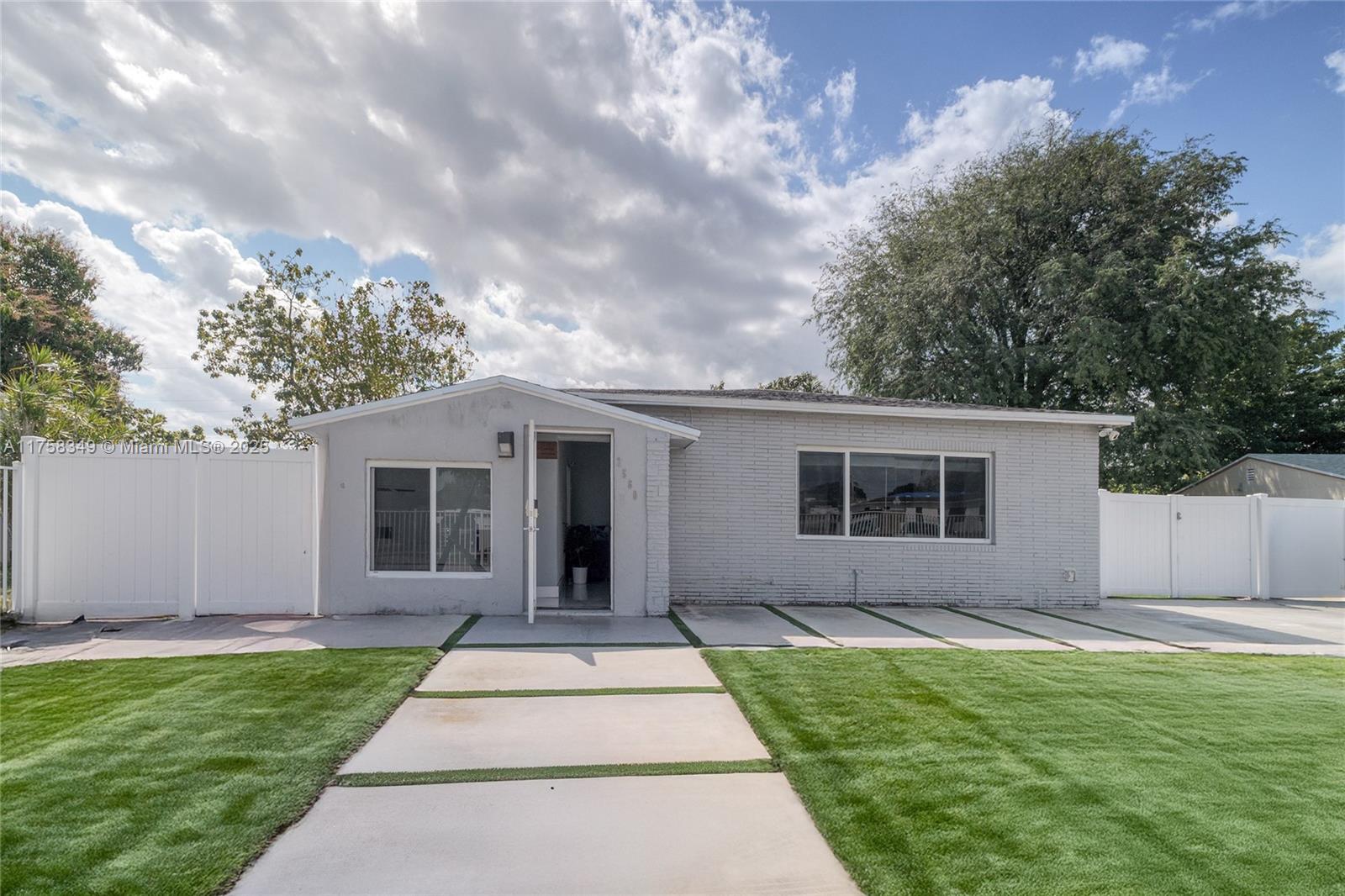 Property for Sale at 2560 Nw 154th St, Miami Gardens, Broward County, Florida - Bedrooms: 4 
Bathrooms: 1  - $510,000