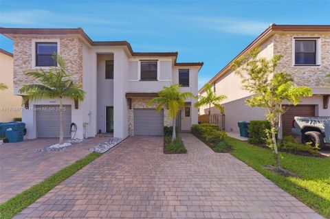 Photo of 25266 SW 107th Ave, Homestead, FL 33032 (MLS # A11919479)