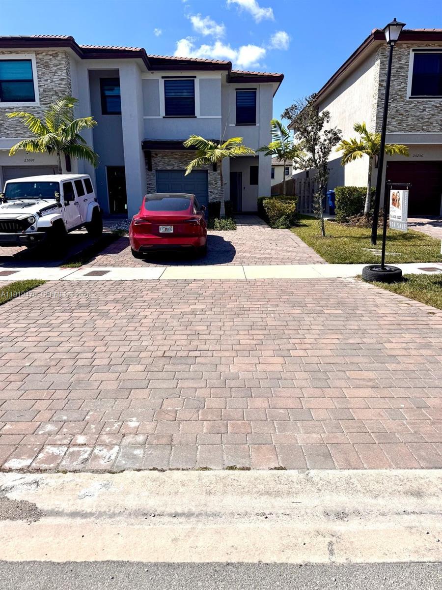 ALLAPATTAH GDNS - Residential