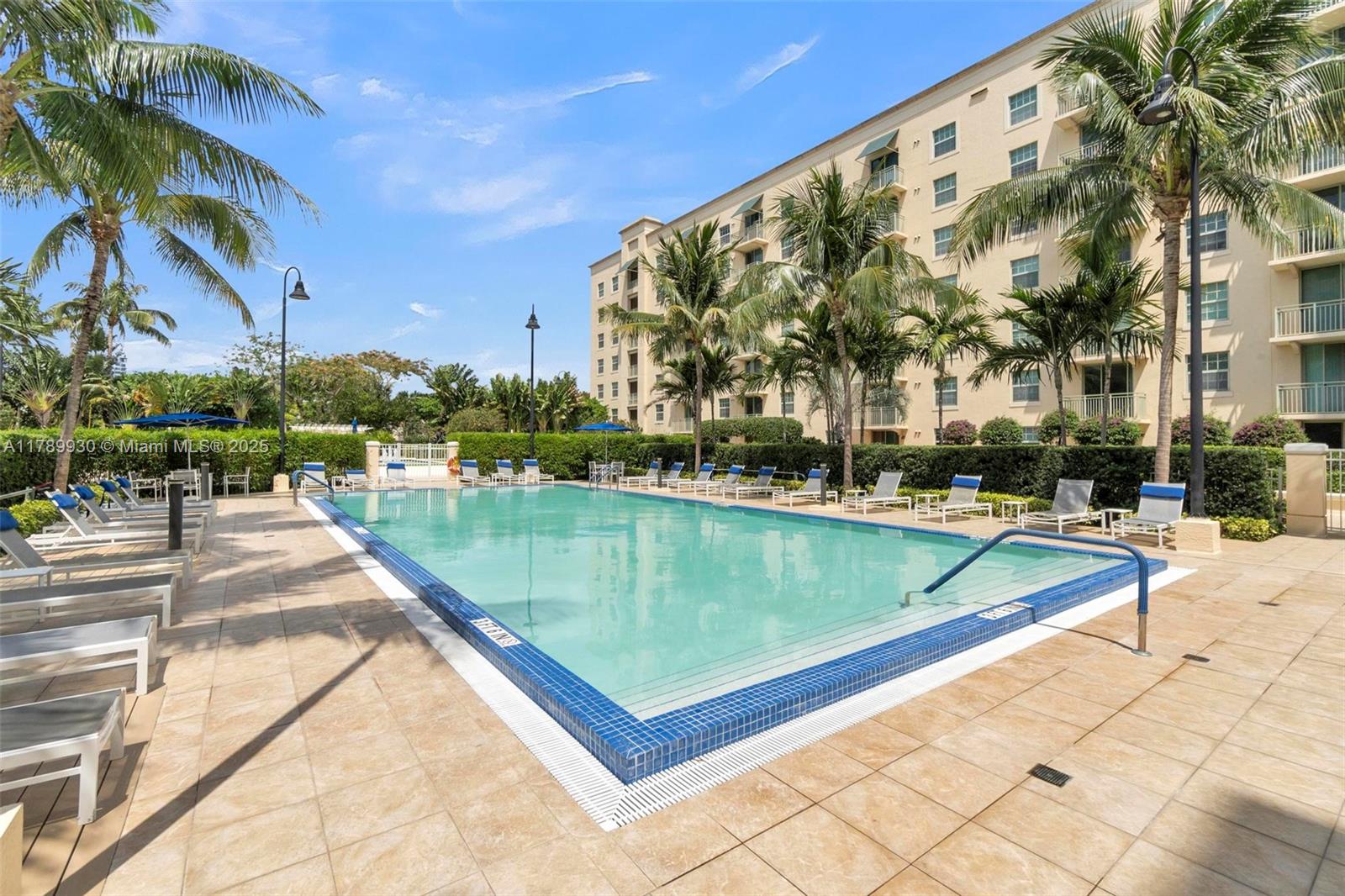 610 CLEMATIS CONDO - Residential Lease