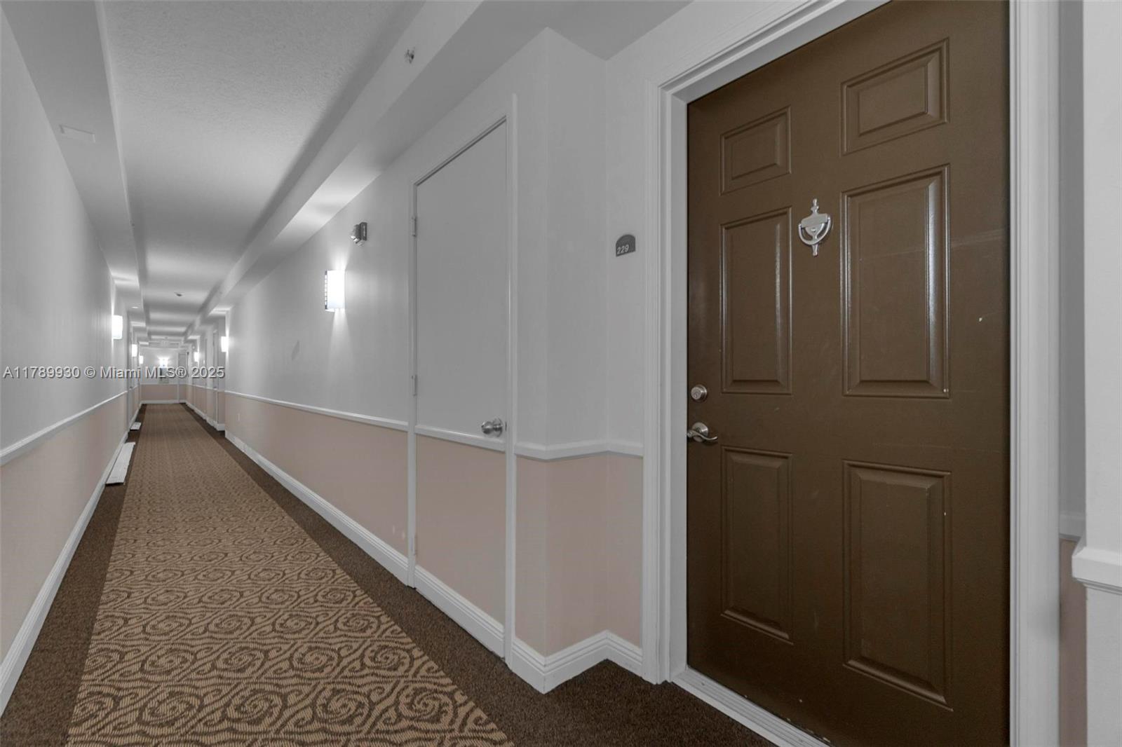 610 CLEMATIS CONDO - Residential Lease
