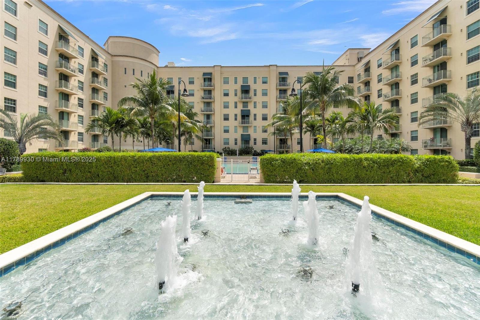 610 CLEMATIS CONDO - Residential Lease