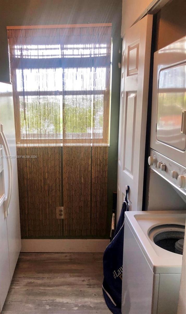 CARIBBEAN SPRINGS VILLAGE - Residential Lease