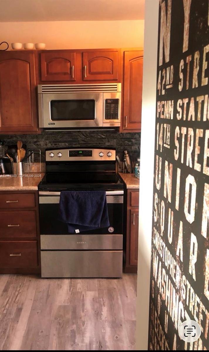 CARIBBEAN SPRINGS VILLAGE - Residential Lease