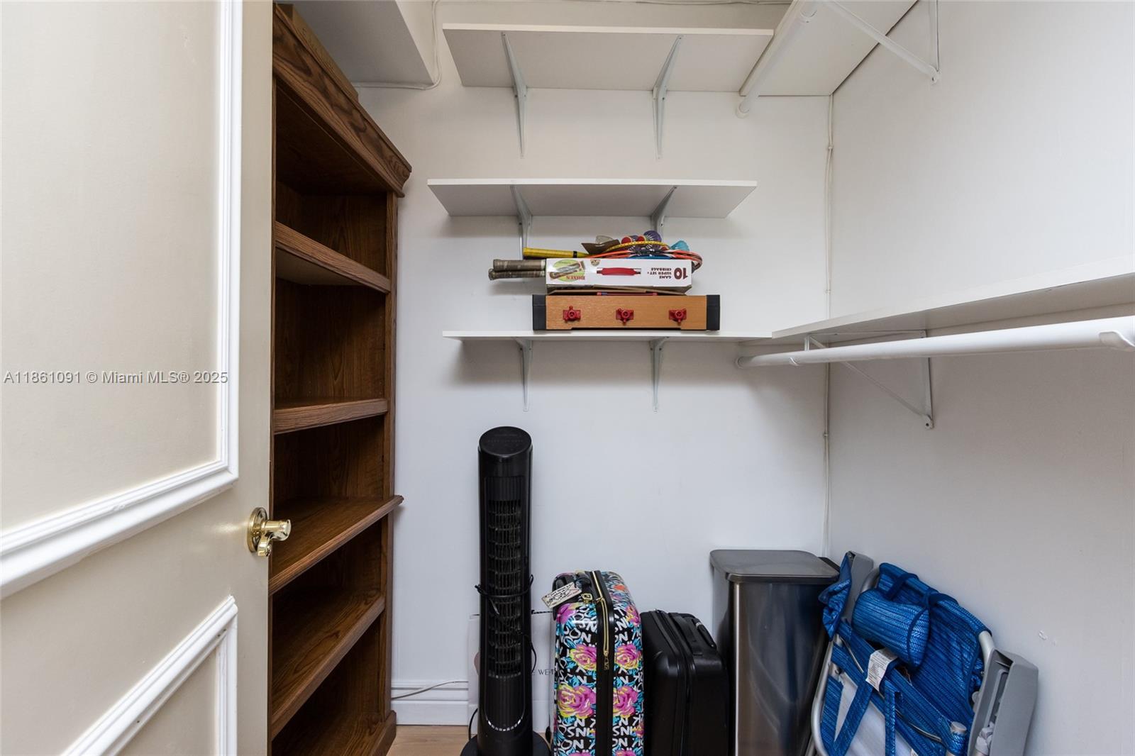 SUMMIT CONDO - Residential Lease