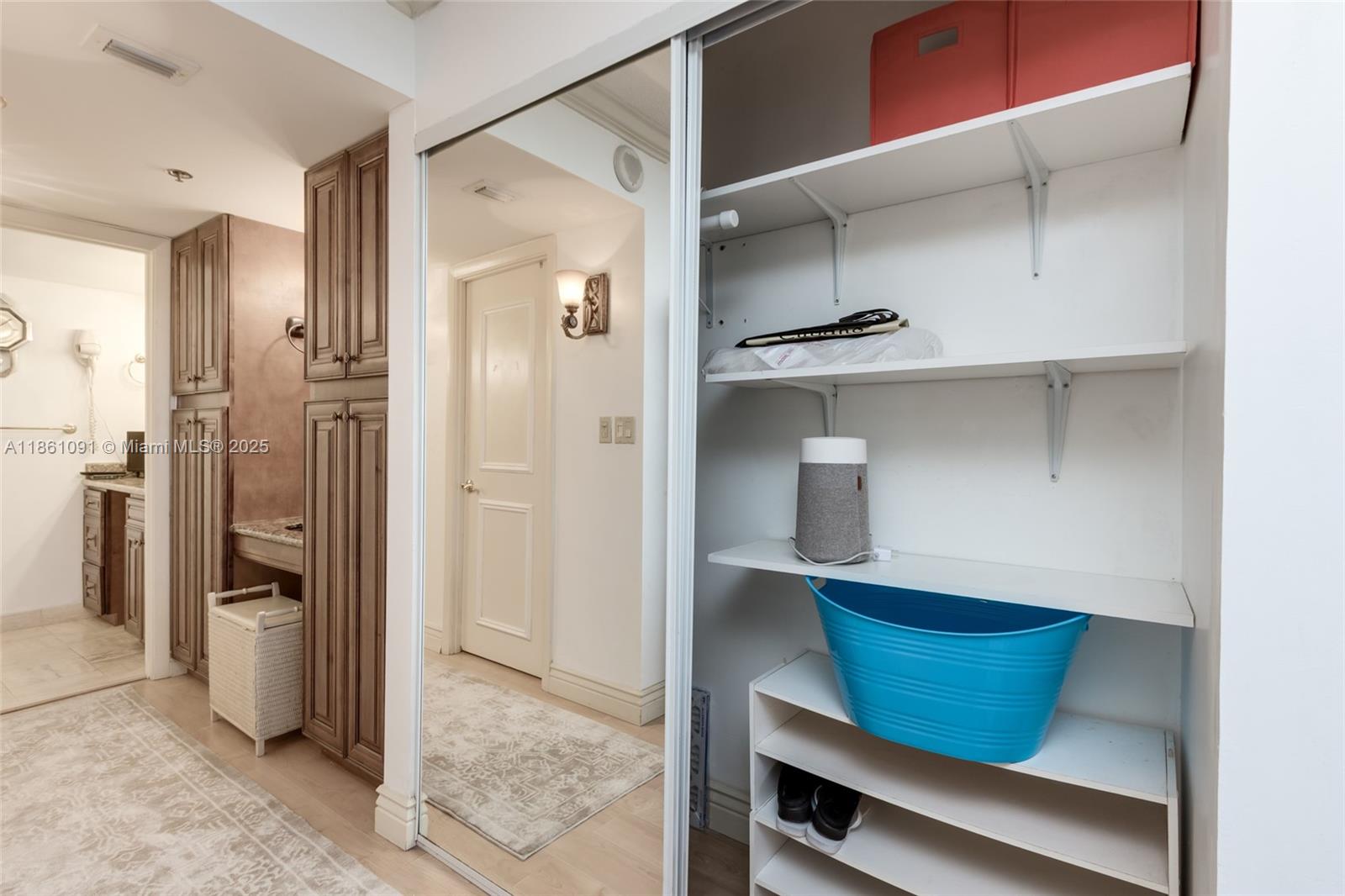 SUMMIT CONDO - Residential Lease