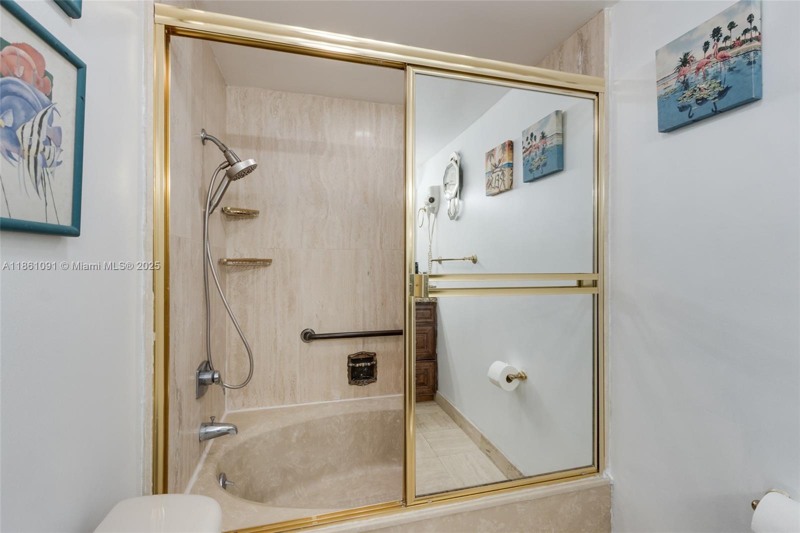 SUMMIT CONDO - Residential Lease