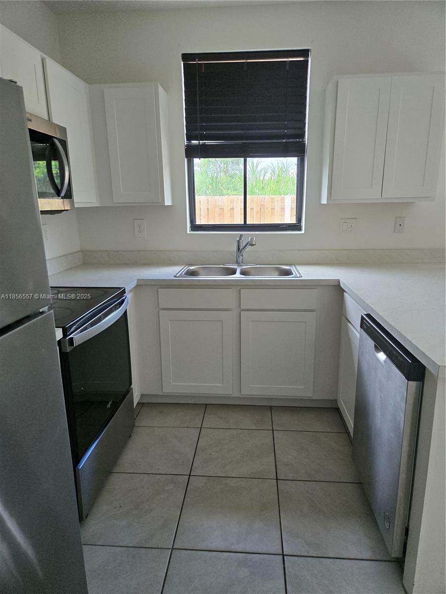 MIAMI LAND AND DEVELOPMEN - Residential