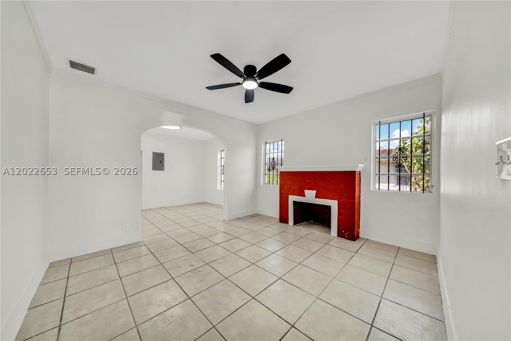 2744 SW 16th Ter