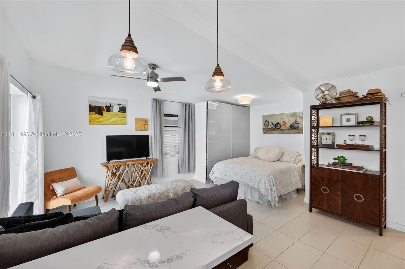 CROISSANT PARK - Residential