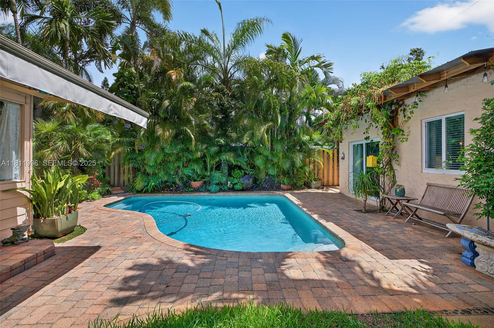 CROISSANT PARK - Residential