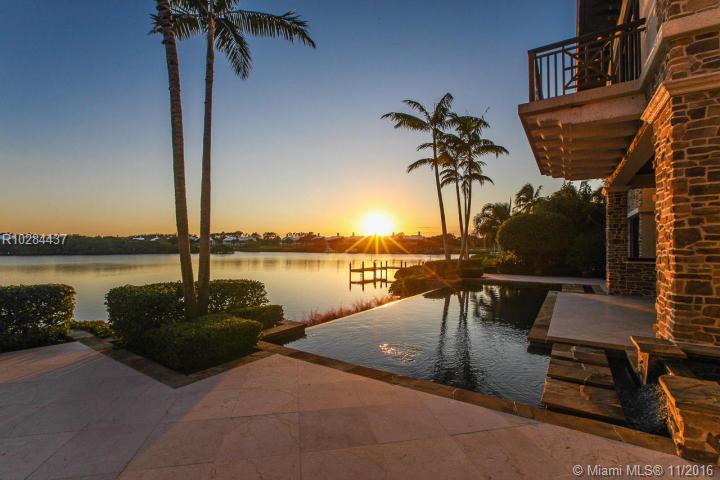 Admirals Cove - Residential