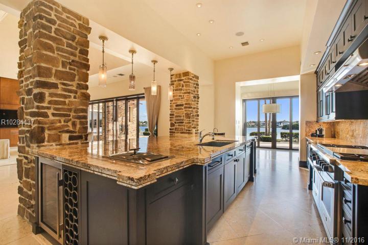 Admirals Cove - Residential