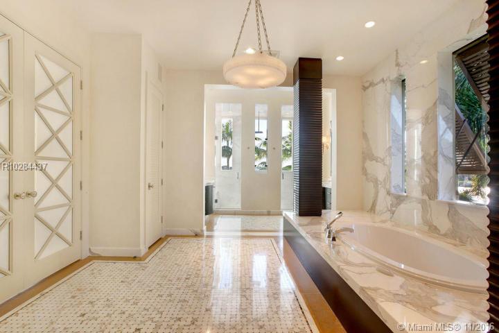 Admirals Cove - Residential