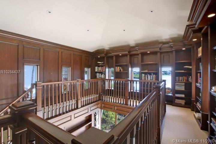 Admirals Cove - Residential