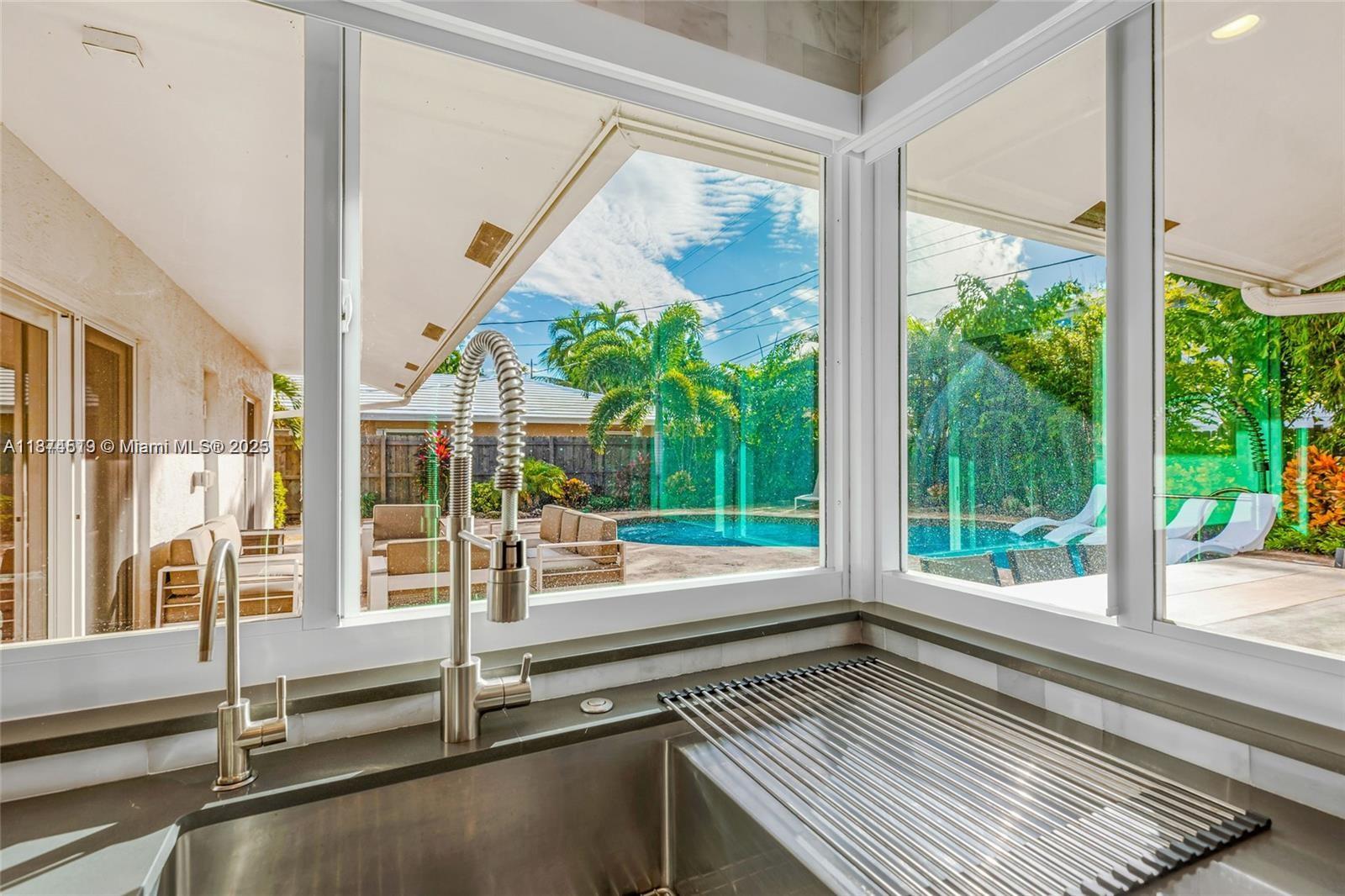 GOLF ESTATES - Residential