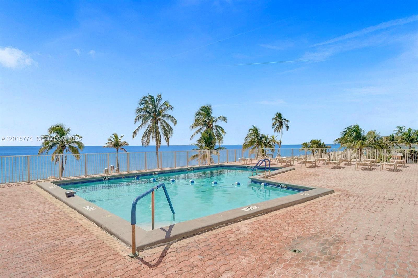 HOLLYWOOD TOWERS CONDO - Residential Lease