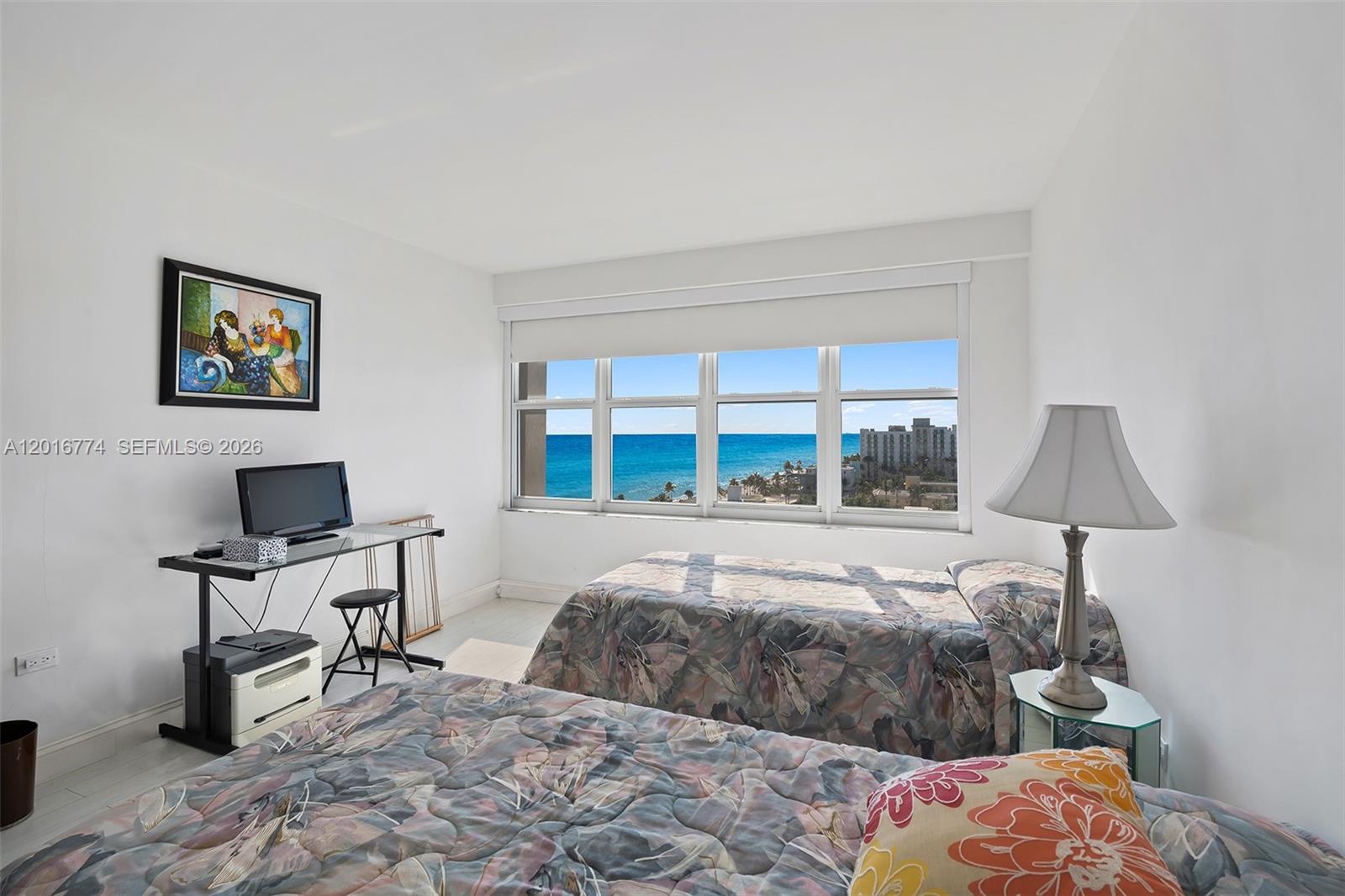 HOLLYWOOD TOWERS CONDO - Residential Lease