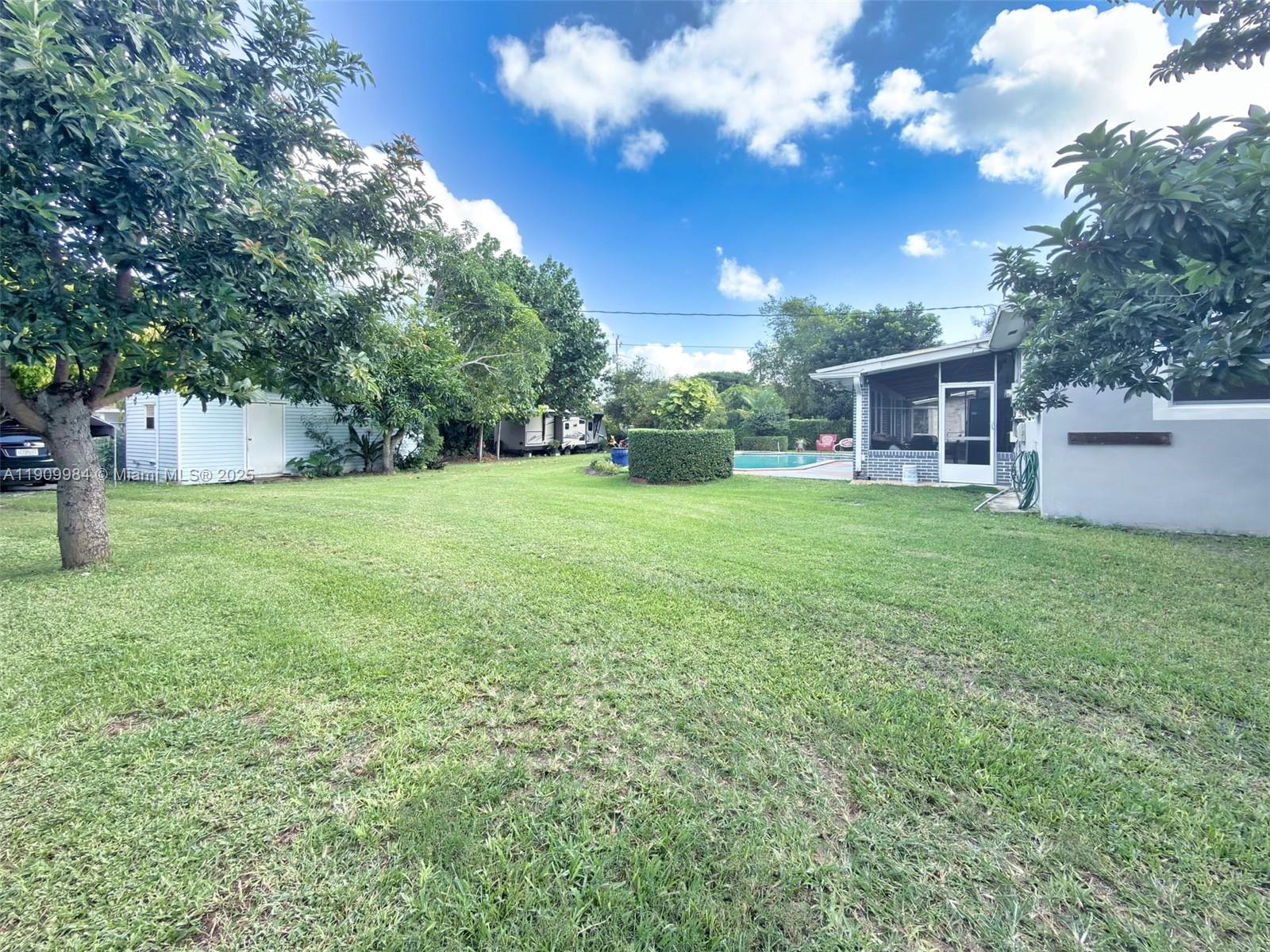 KENDALL ESTATES - Residential Lease