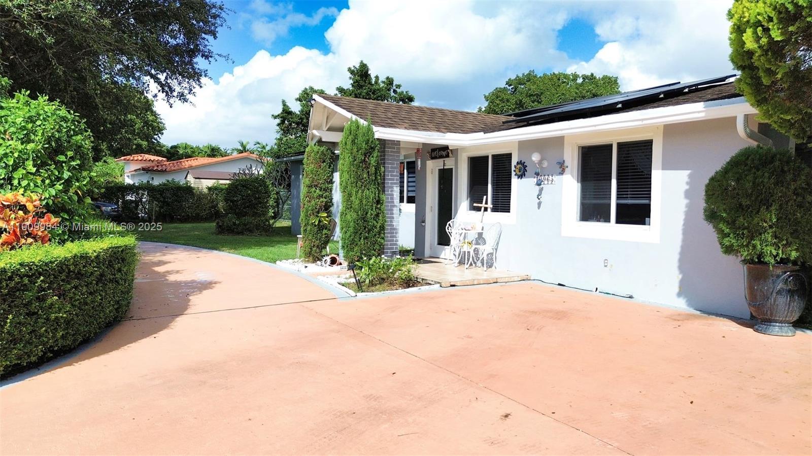 KENDALL ESTATES - Residential Lease