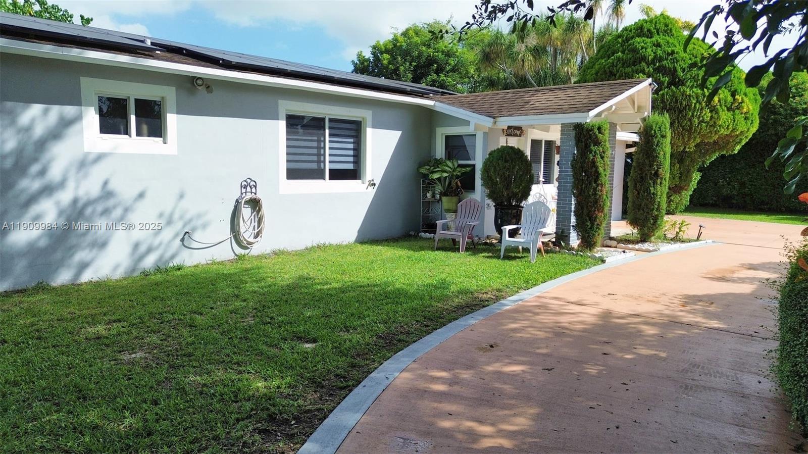 KENDALL ESTATES - Residential Lease