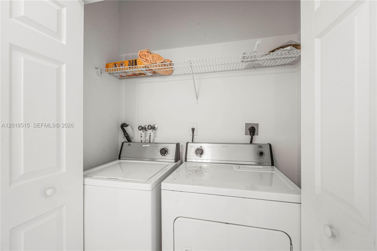 CENTURY BREEZE - Residential
