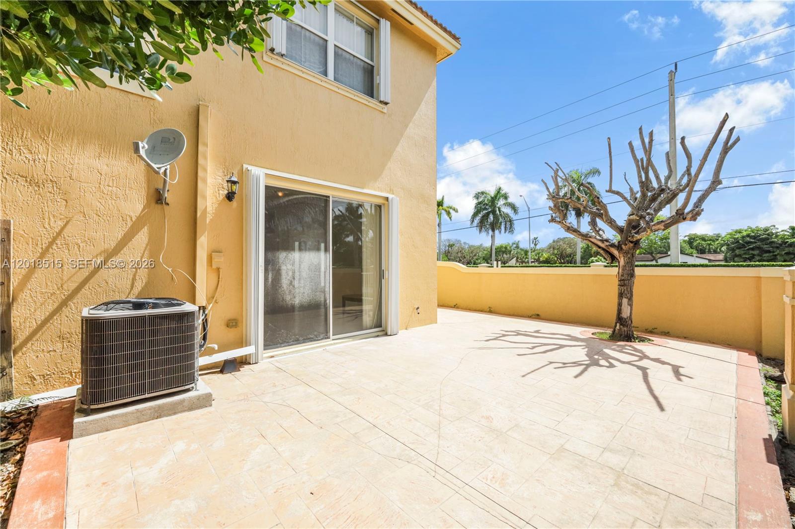 CENTURY BREEZE - Residential