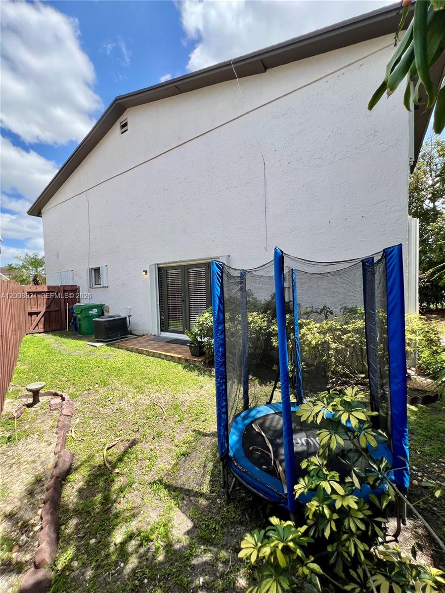 LOS PASEOS - Residential