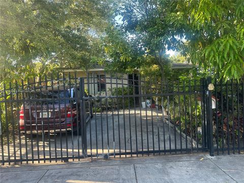 1845 NW 44th St Miami FL 33142