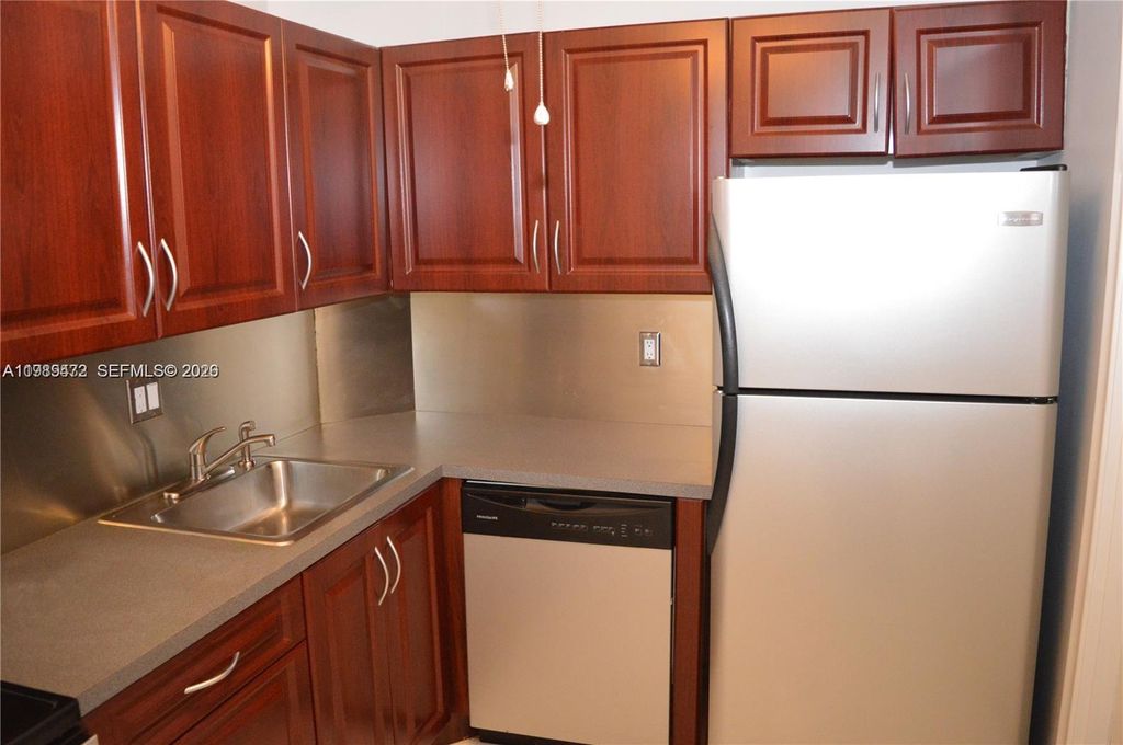 Photo of 9 NE 19th Ct #204C, Wilton Manors, FL 33305 (MLS # A11989472)